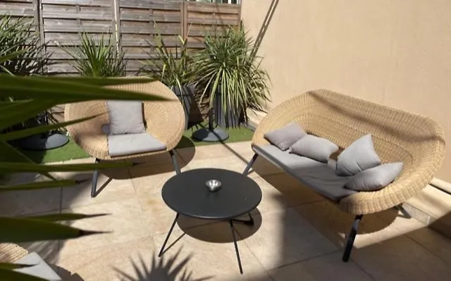 Cocoon In Cannes ***** France